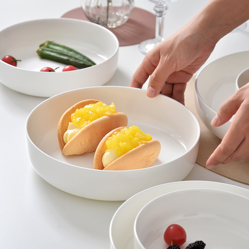 Kitchen Appliances In White - Набор из 8 белых керамических салатниц/глубоких